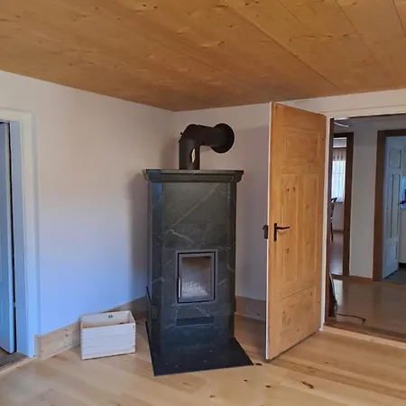 Lägenhet Haus Dani Danis Platta